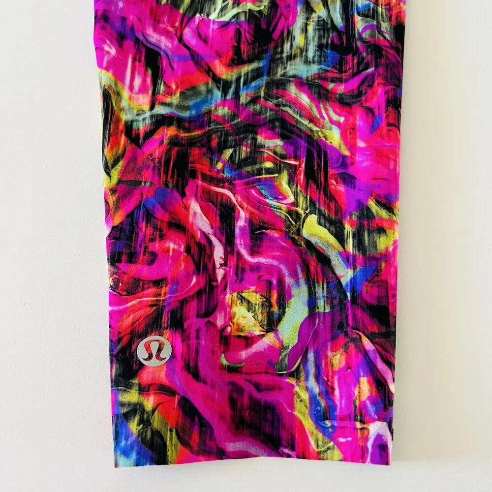 LULULEMON ATHLETICA Hyper Flow Pink Multi Base Pace HR Crop 17